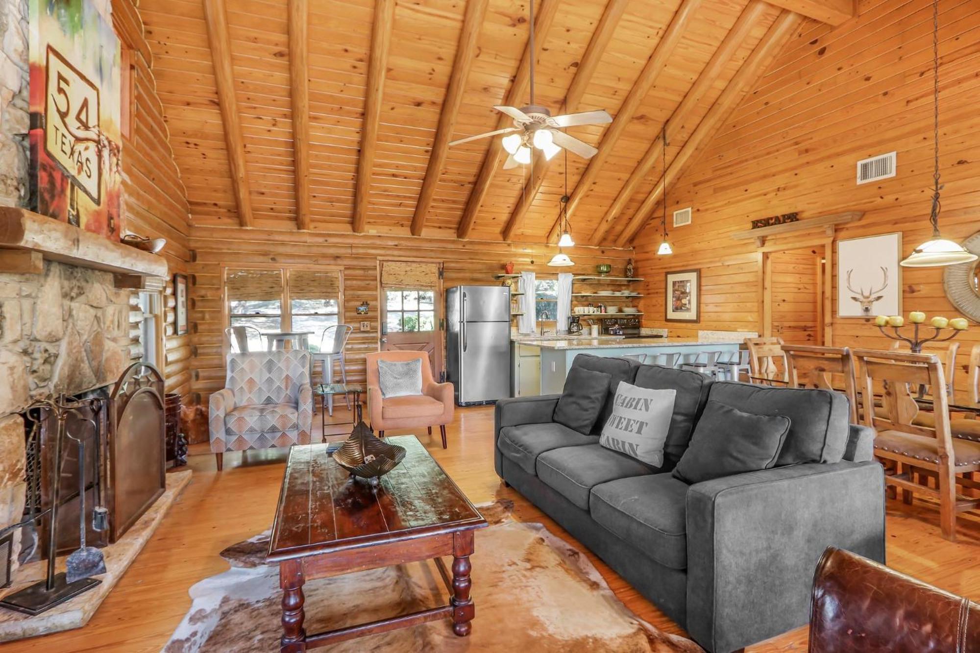 Falls Log Home Wimberley Extérieur photo