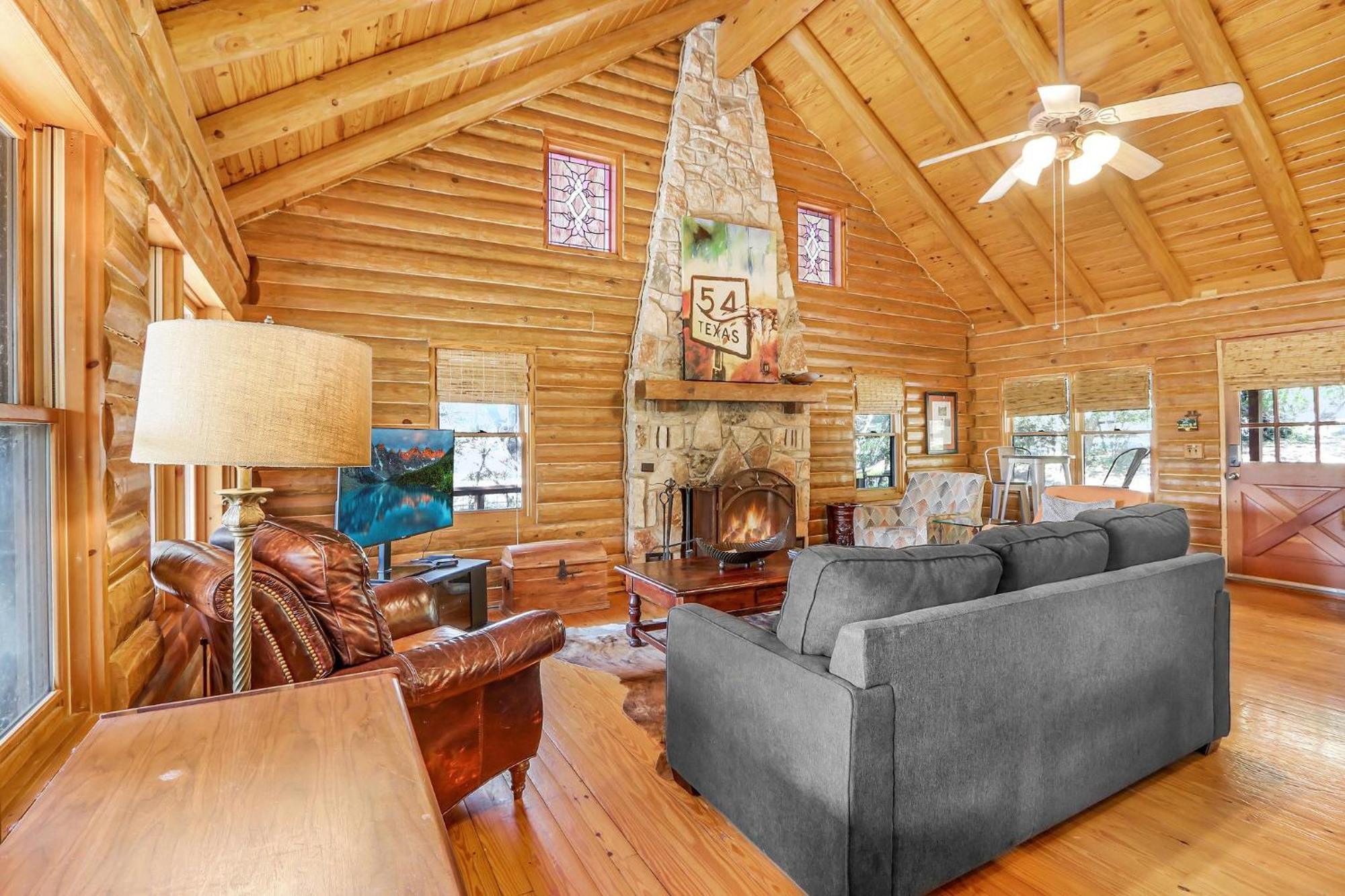Falls Log Home Wimberley Extérieur photo